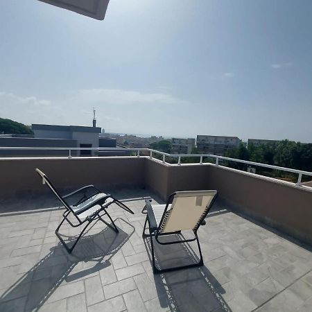 Ferienwohnung Terrazza Delle Rose Nettuno Exterior foto