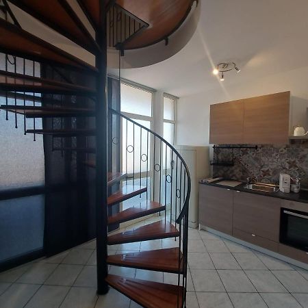 Ferienwohnung Terrazza Delle Rose Nettuno Exterior foto