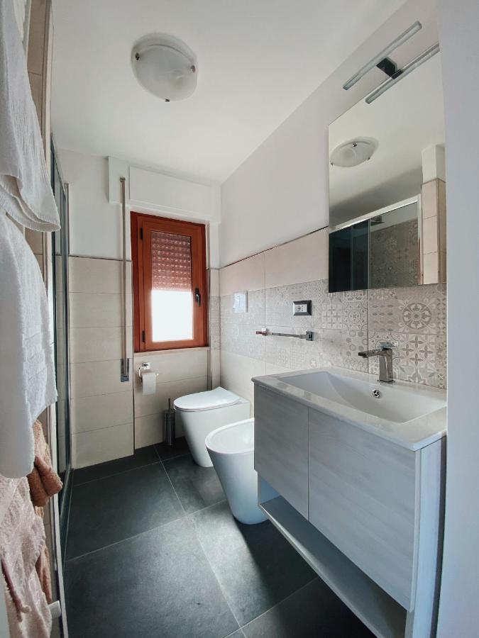 Ferienwohnung Terrazza Delle Rose Nettuno Exterior foto